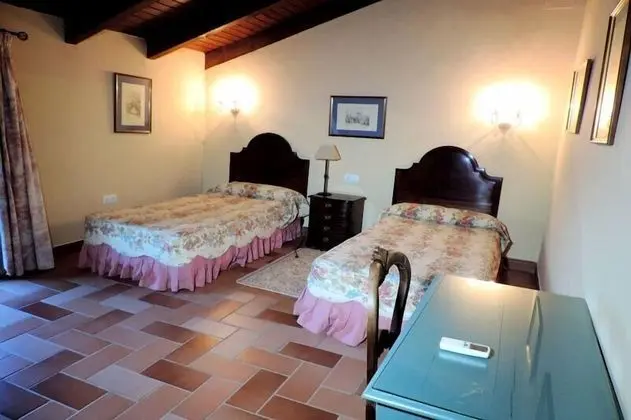 Ev, Birden Çok Yatak Odası, Kişiye Özel Havuzlu