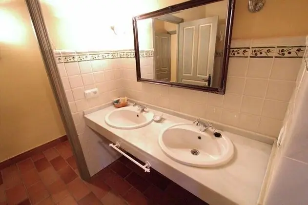 Ev, Birden Çok Yatak Odası, Kişiye Özel Havuzlu