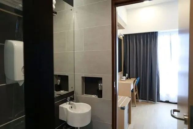 Standard İki Ayrı Yataklı Oda, 2 Tek Kişilik Yatak, Engellilere Uygun, Buzdolabı