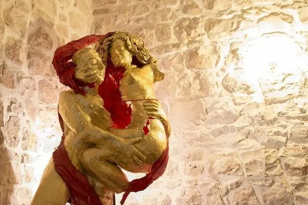 Family Süit (Tabacco)