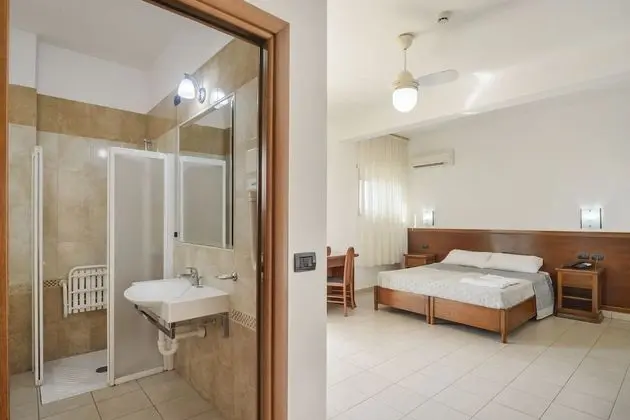 Tek Büyük Yataklı Oda