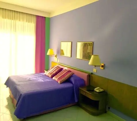 Standard Üç Kişilik Oda, Balkon, Bahçe Manzaralı