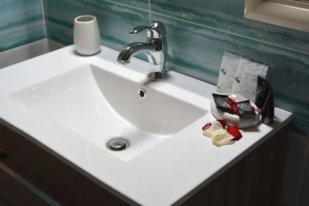 Luxury Tek Büyük Yataklı Oda