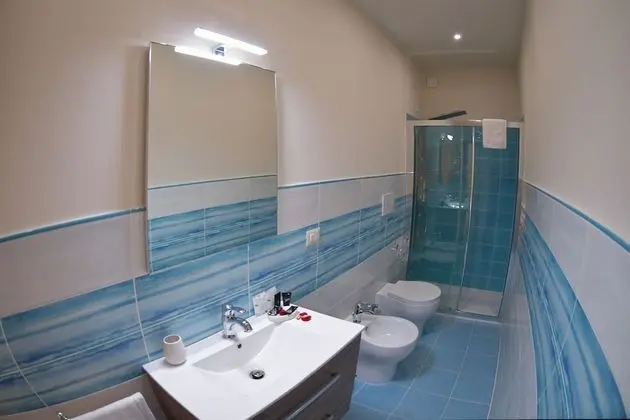 Luxury Üç Kişilik Oda