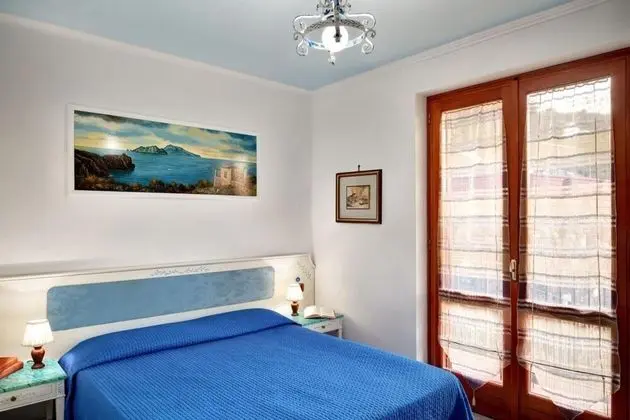 Gallery Villa