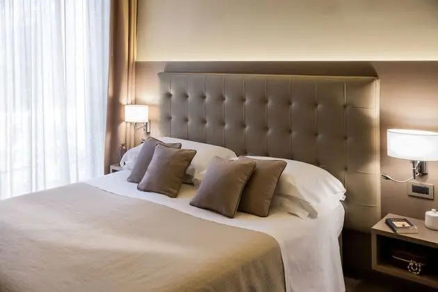 Superior Tek Büyük veya İki Ayrı Yataklı Oda