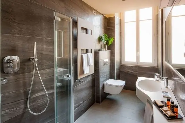 Superior Tek Büyük veya İki Ayrı Yataklı Oda