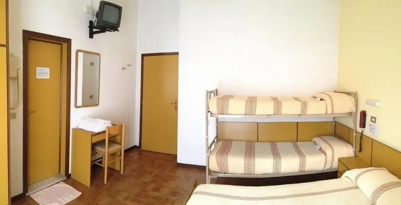 Dört Kişilik Oda
