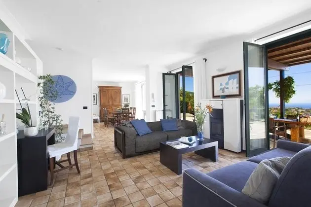 Villa, Sigara İçilebilir