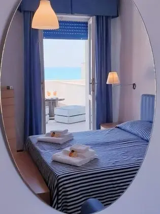 Superior Tek Büyük Yataklı Oda, Teras, Deniz Manzaralı