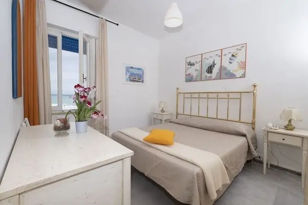 Superior Tek Büyük Yataklı Oda, Teras, Deniz Manzaralı