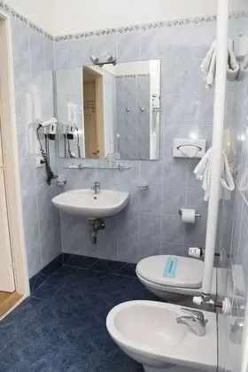 Economy Tek Büyük veya İki Ayrı Yataklı Oda, 1 Yatak Odası