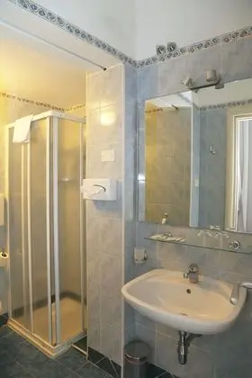 Economy Tek Büyük veya İki Ayrı Yataklı Oda, 1 Yatak Odası