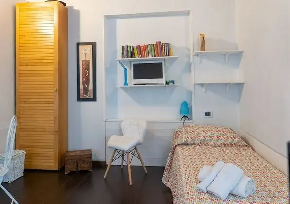 Tek Büyük veya İki Ayrı Yataklı Oda (Ema)