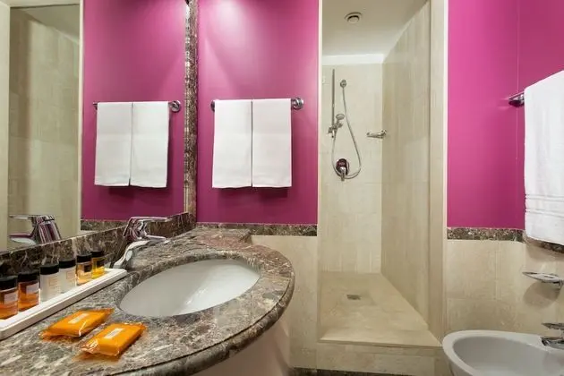 Junior Süit, Engellilere Uygun