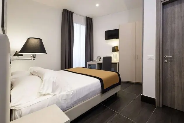 Standard Oda, 1 En Büyük (King) Boy Yatak, Balkon (Converts to 2 Twin Beds)