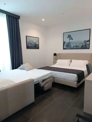 Superior Oda, 1 En Büyük (King) Boy Yatak (with Single Sofabed)