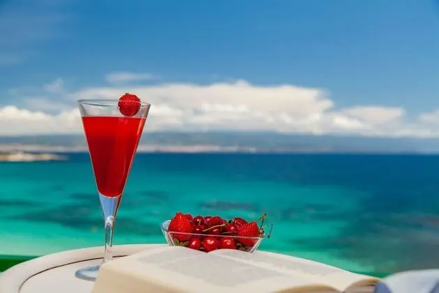 Superior Tek Büyük Yataklı Oda, Deniz Manzaralı