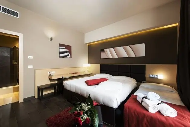 Deluxe Üç Kişilik Oda