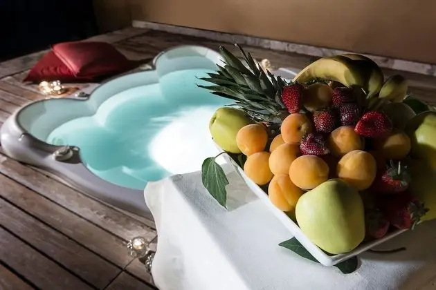 Tek Büyük Yataklı Oda, 1 Çift Kişilik Yatak, Teras (idromassaggio)