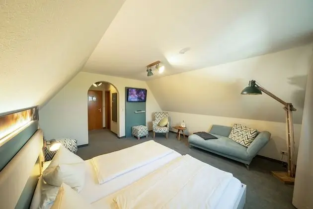 Tek Büyük Yataklı Oda