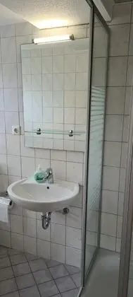Basic Tek Büyük Yataklı Oda
