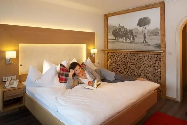 Tek Büyük Yataklı Oda, Bahçe Manzaralı