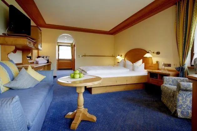 Tek Büyük Yataklı Oda, Bahçe Manzaralı