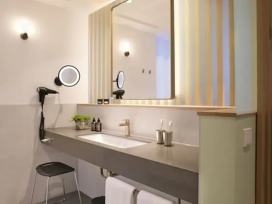 Comfort Tek Büyük Yataklı Oda