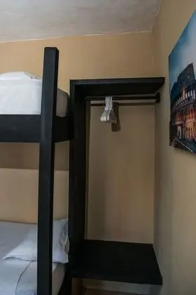 Ortak Ranzalı Oda, Sadece kadınlar için