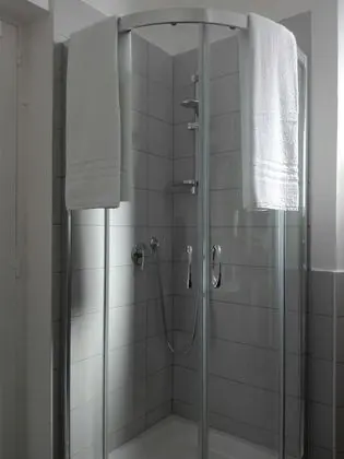 Tek Büyük veya İki Ayrı Yataklı Oda, Özel Banyo, Deniz Manzaralı