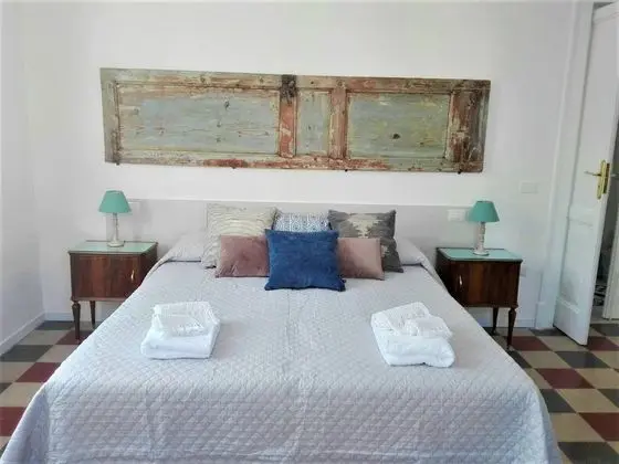 Üç Kişilik Oda, Özel Banyo, Deniz Manzaralı