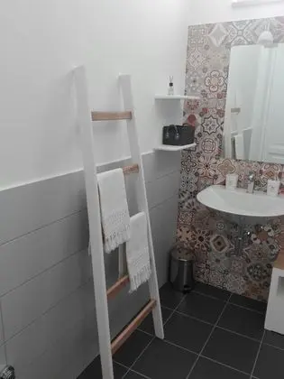 Üç Kişilik Oda, Özel Banyo, Deniz Manzaralı