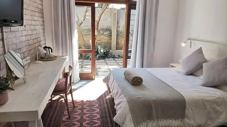Tek Büyük Yataklı Oda
