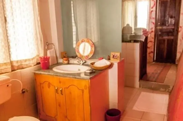 Tek Büyük Yataklı Oda, 2 Yatak Odası, Veranda, Göl Manzaralı