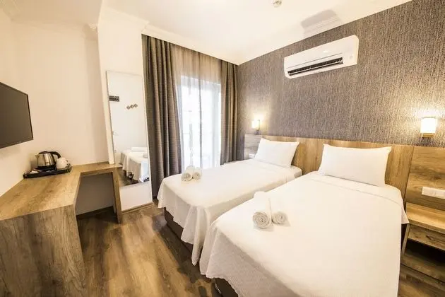 Deluxe İki Ayrı Yataklı Oda, Balkon, Bahçe Manzaralı (Tria)