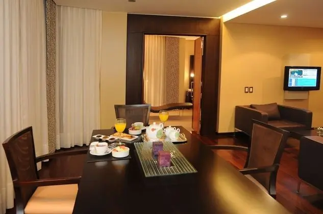 Çatı Katı Süiti (Penthouse)