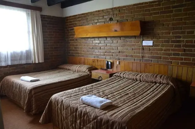 Basic Tek Büyük veya İki Ayrı Yataklı Oda