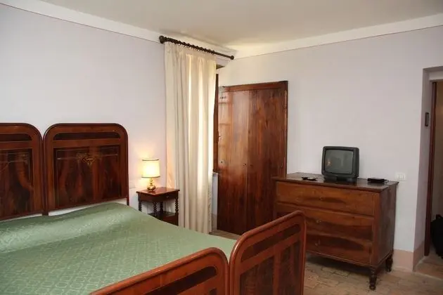 Tek Büyük Yataklı Oda, Ortak Banyo