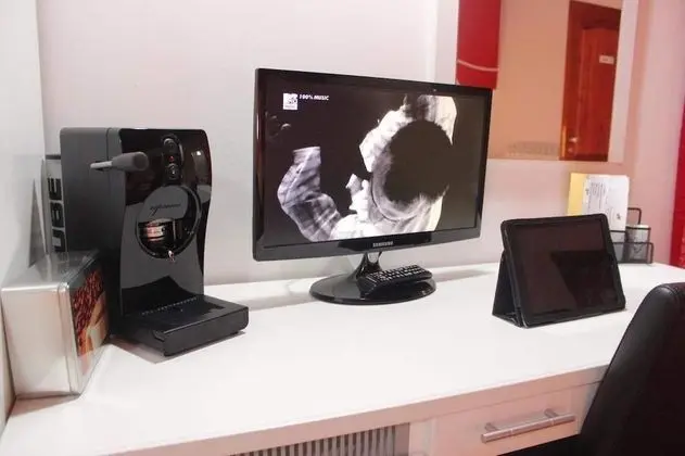 Business Tek Büyük Yataklı Oda