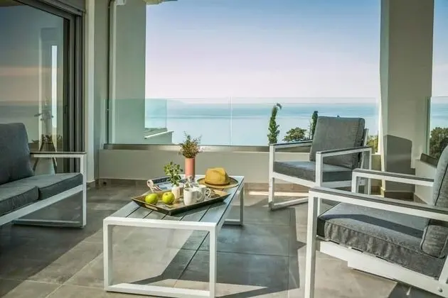 Villa, 3 Yatak Odası, Kişiye Özel Havuzlu, Deniz Manzaralı