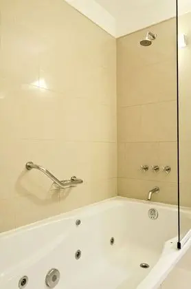 Comfort Tek Büyük Yataklı Oda, 1 Büyük (Queen) Boy Yatak