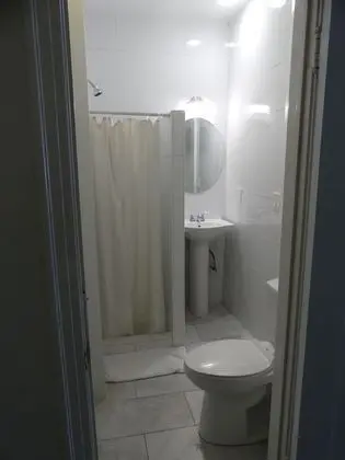 Tek Büyük Yataklı Oda, Ortak Banyo