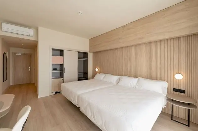 Superior Oda, Teras, Deniz Manzaralı (2 Adults + 1 Child)