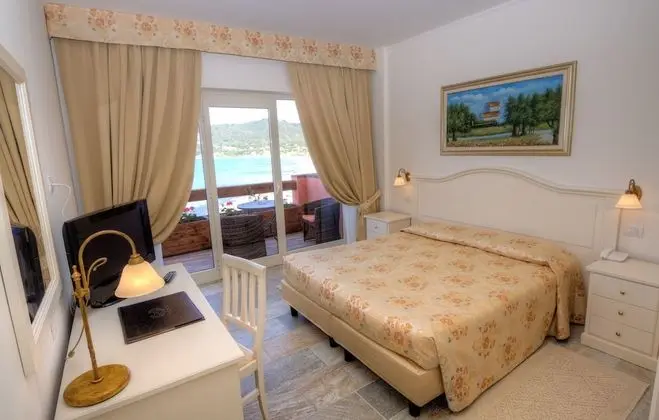 Tek Büyük Yataklı Oda, Deniz Manzaralı