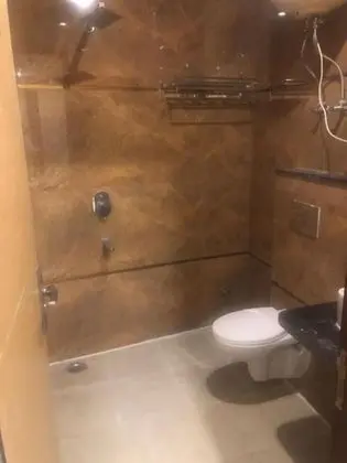 Family Tek Büyük Yataklı Oda