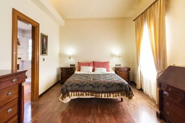 Ev, 6 Yatak Odası, Kişiye Özel Havuzlu, Dağ Manzaralı