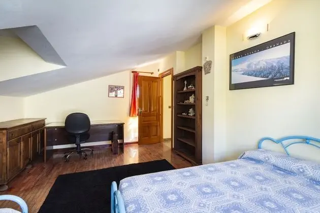 Ev, 6 Yatak Odası, Kişiye Özel Havuzlu, Dağ Manzaralı