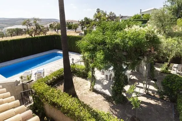 Ev, 6 Yatak Odası, Kişiye Özel Havuzlu, Dağ Manzaralı