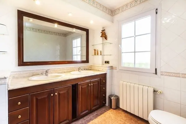 Ev, 6 Yatak Odası, Kişiye Özel Havuzlu, Dağ Manzaralı